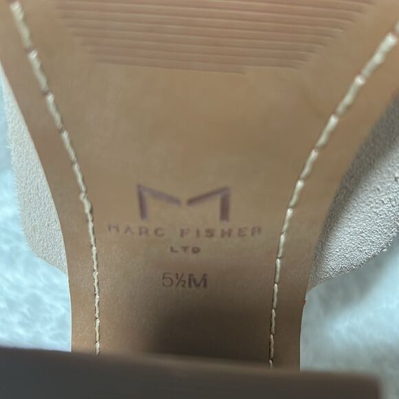 Marc Fisher LTD Women's Size 5.5 Barli Block Heeled Sandal Mules Light Natural - Picture 6 of 9